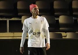 Antonio Montoro, con una venda en la cabeza.