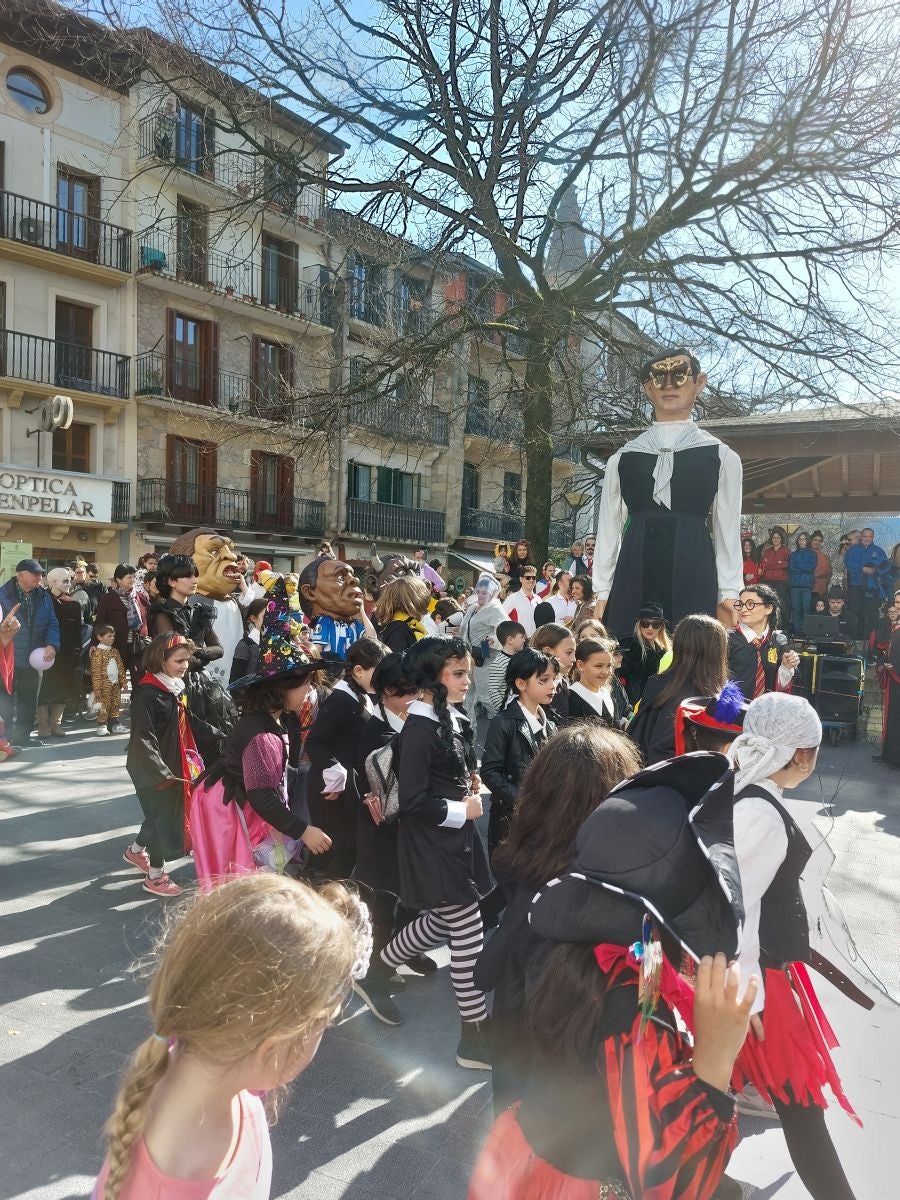 Kalejira de cuadrillas por Errenteria