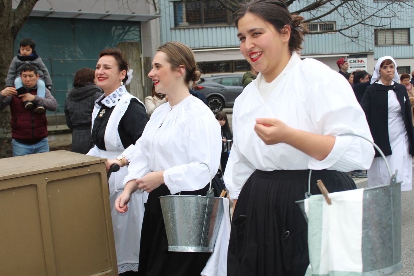 Desfile de Inude eta Artzainak en Astigarraga