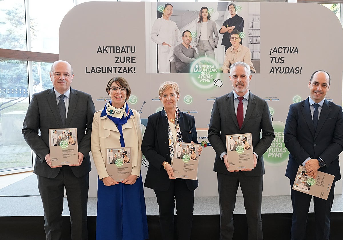 El equipo de Arantxa Tapia presentó hoy el catálogo de ayudas a las pymes