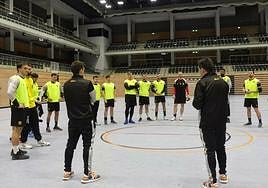 El Bidasoa realizó ayer un entrenamiento en Castello Dusseldorf.