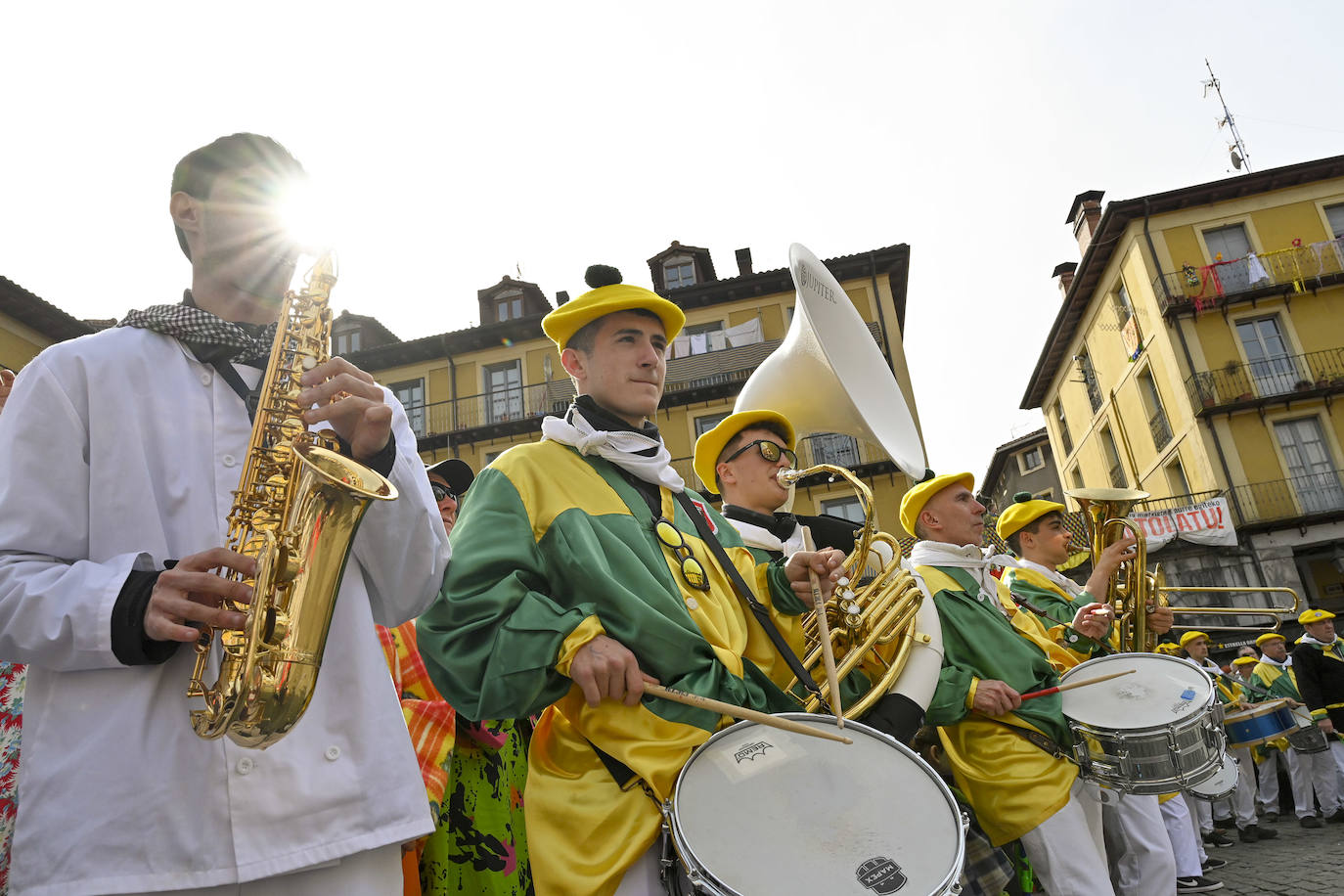 Asteartita pone el broche final a los carnavales de Tolosa