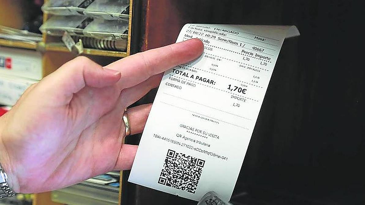 TicketBai dobla el número de facturas desde que entró el comercio, con 23 millones al mes