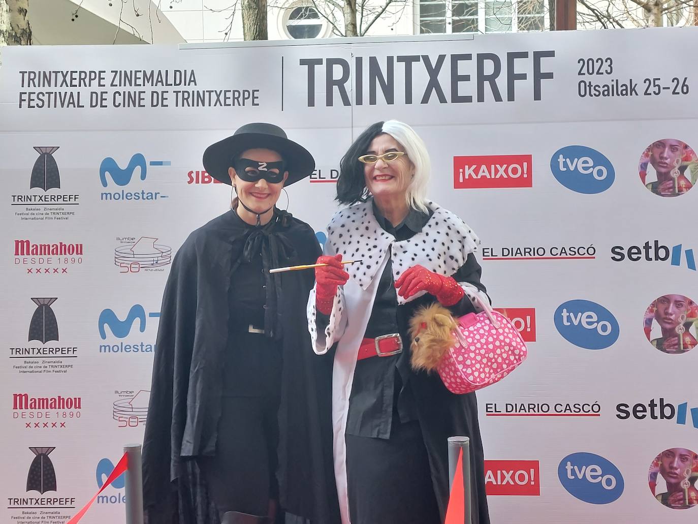La magia del Carnaval alegra Trintxerpe