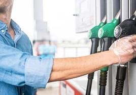 El precio del diésel sigue estable y la gasolina repunta levemente en Gipuzkoa