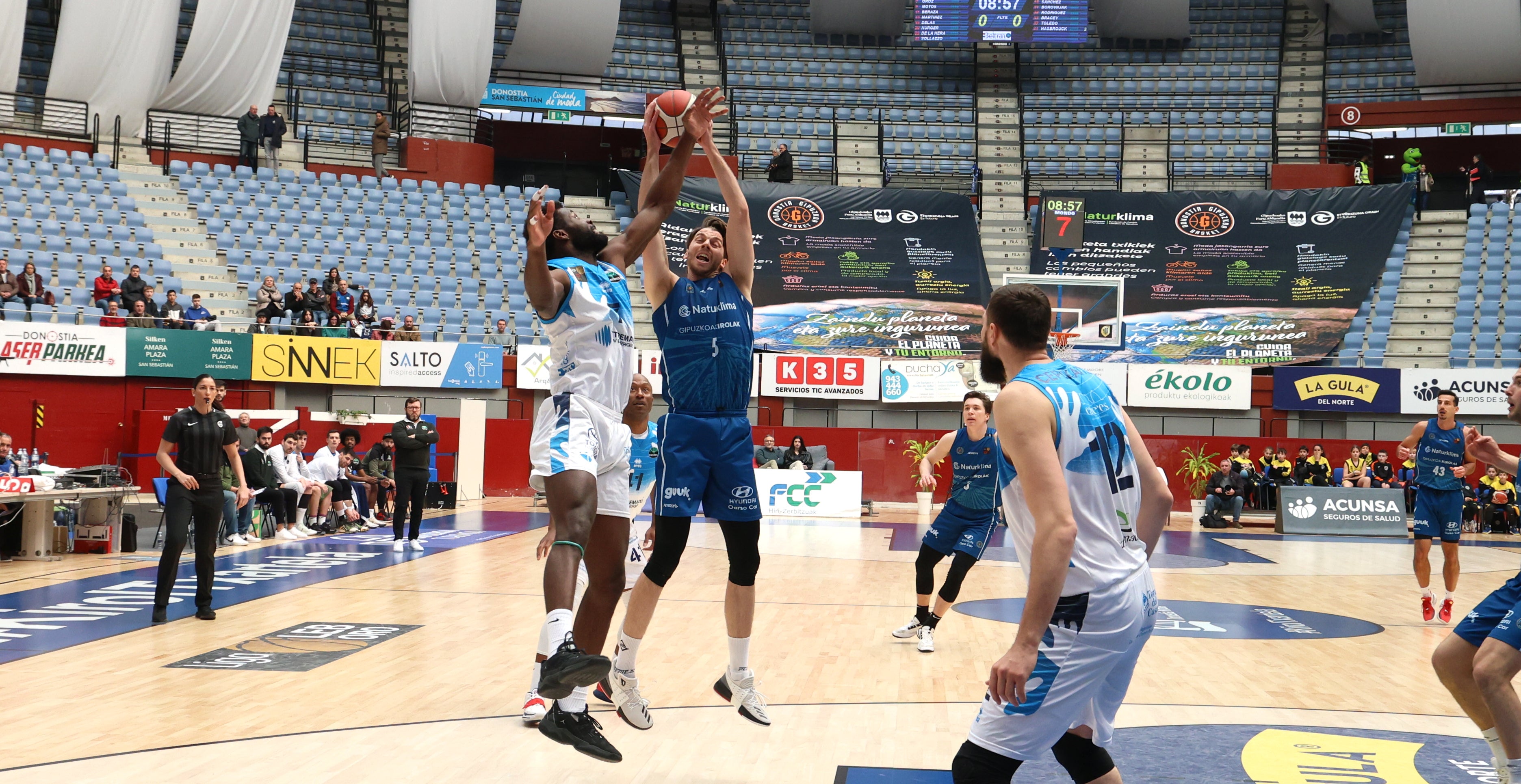 El Guuk GBC, enrachado