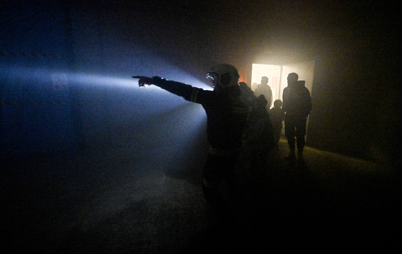 Las mejores imágenes de la jornada de puertas abiertas en el parque de bomberos