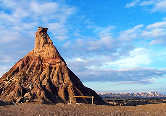 Cabezo de Castildetierra, uno de los emblemas de las Bardenas Reales de Navarra.