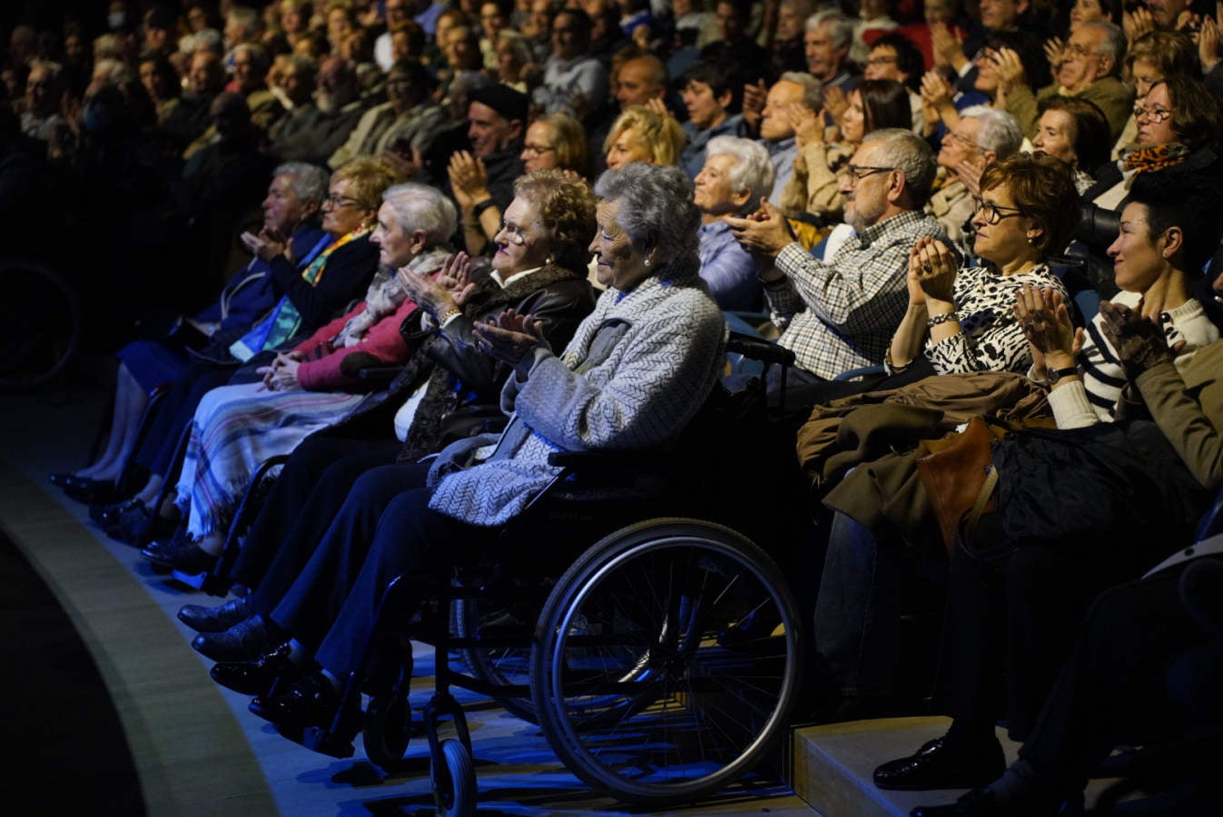 Homenaje a los niños y niñas de la guerra