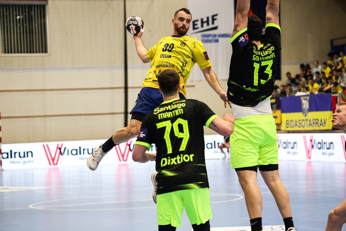 El Bidasoa Irun se impone al Sporting de Portugal