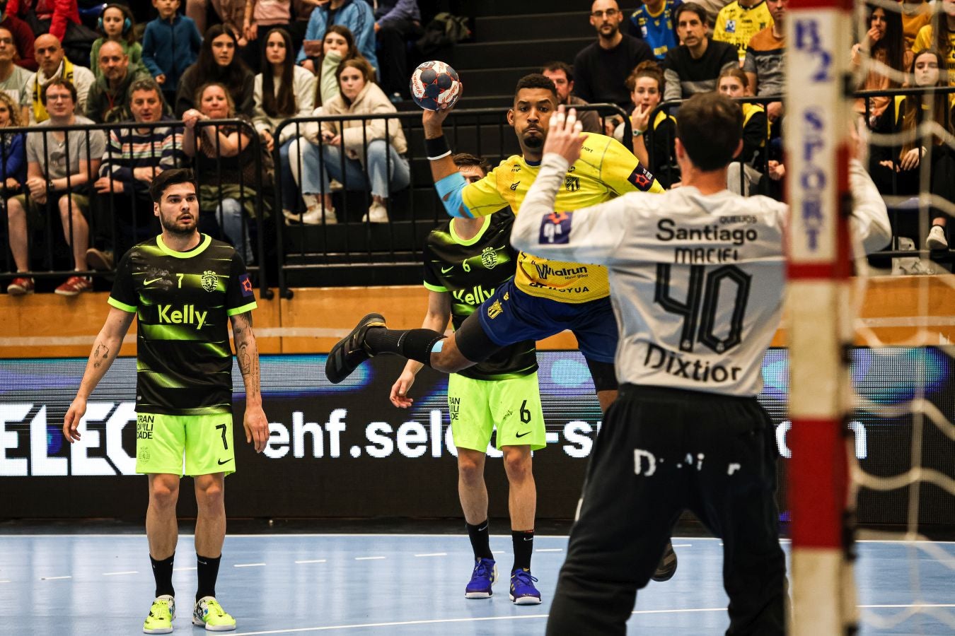 El Bidasoa Irun se impone al Sporting de Portugal