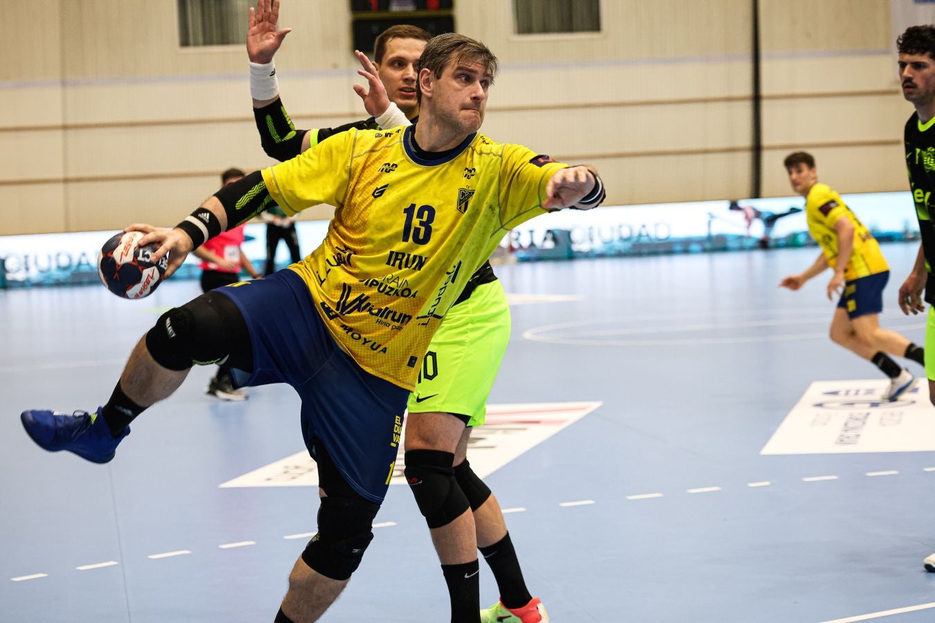 El Bidasoa Irun se impone al Sporting de Portugal