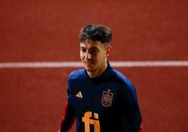 Martin Zubimendi, en una sesión de entrenamientos con la selección española.
