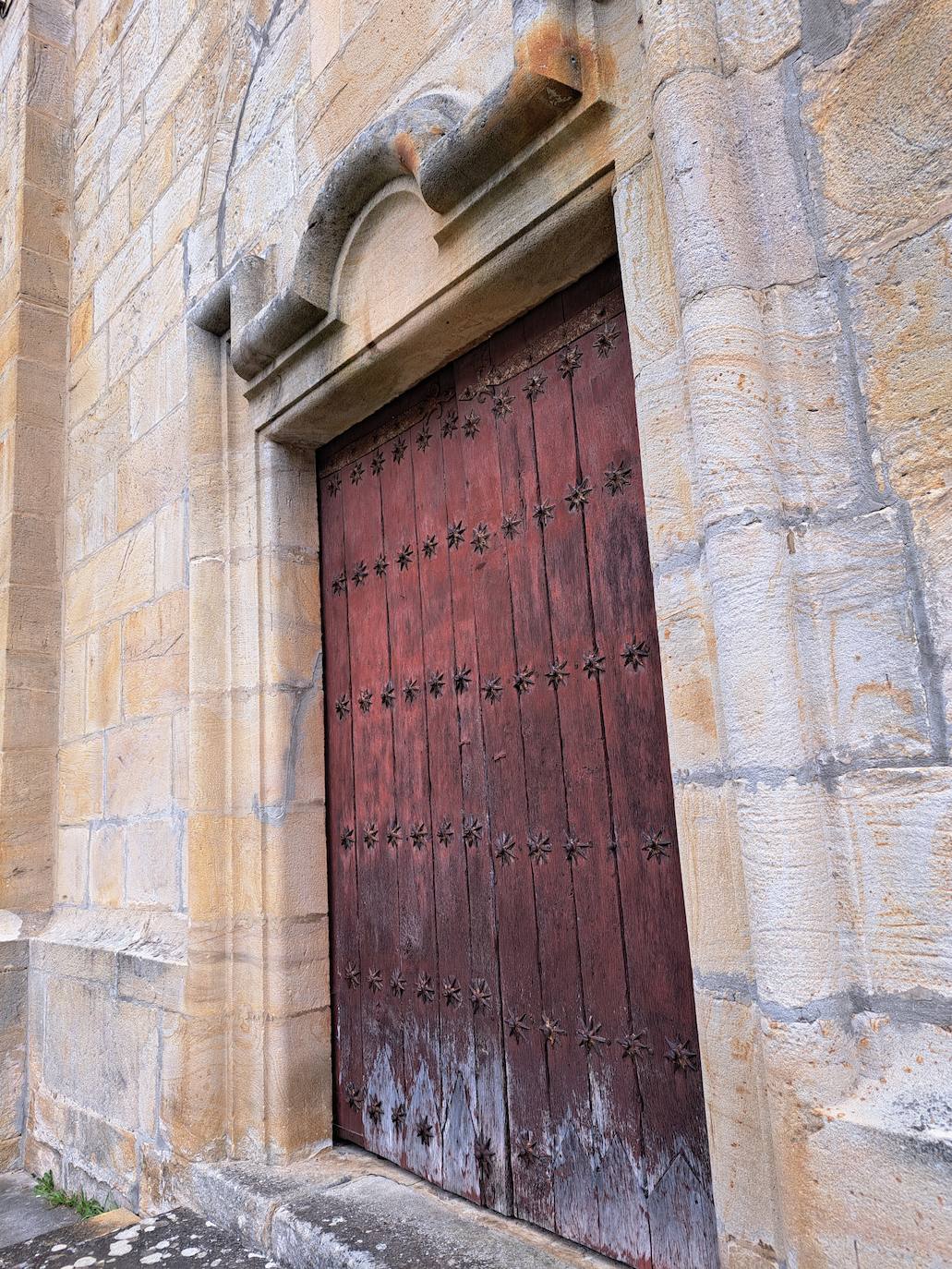 Aitzorrotz, una mole sobre el Alto Deba