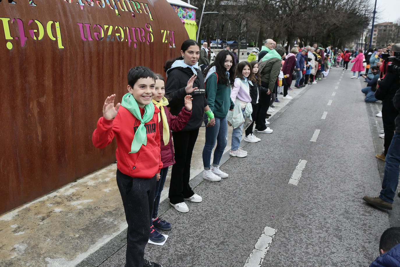 Errenteria eta Donostia batu ditu giza kateak