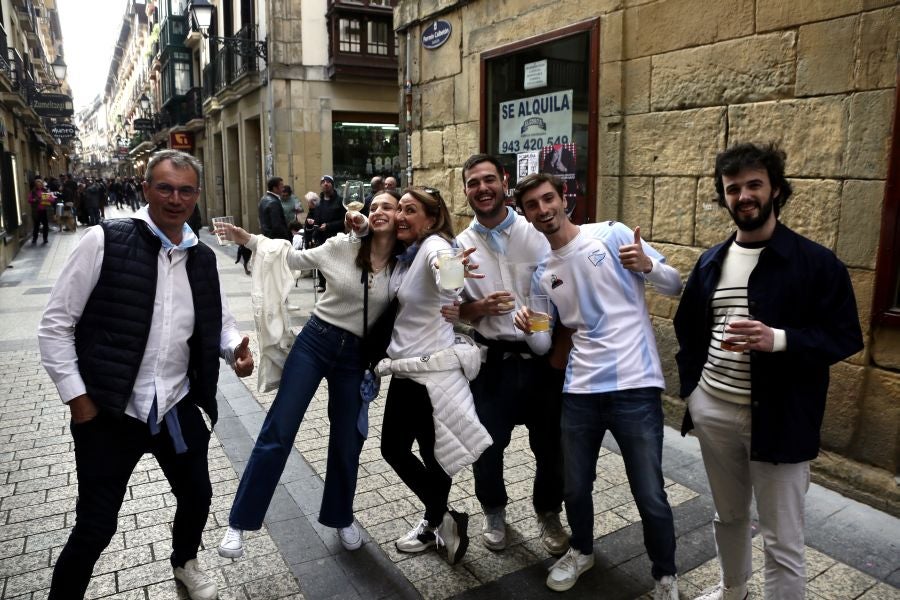 Ambiente de gala en la previa al Aviron Bayonnais - Pau