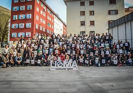 «Euskara garatzeko aukerak behar ditugu»