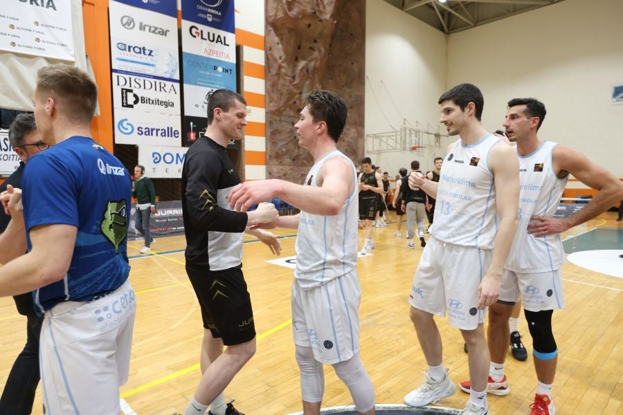 El Guuk Gipuzkoa se lleva el derbi del basket guipuzcoano