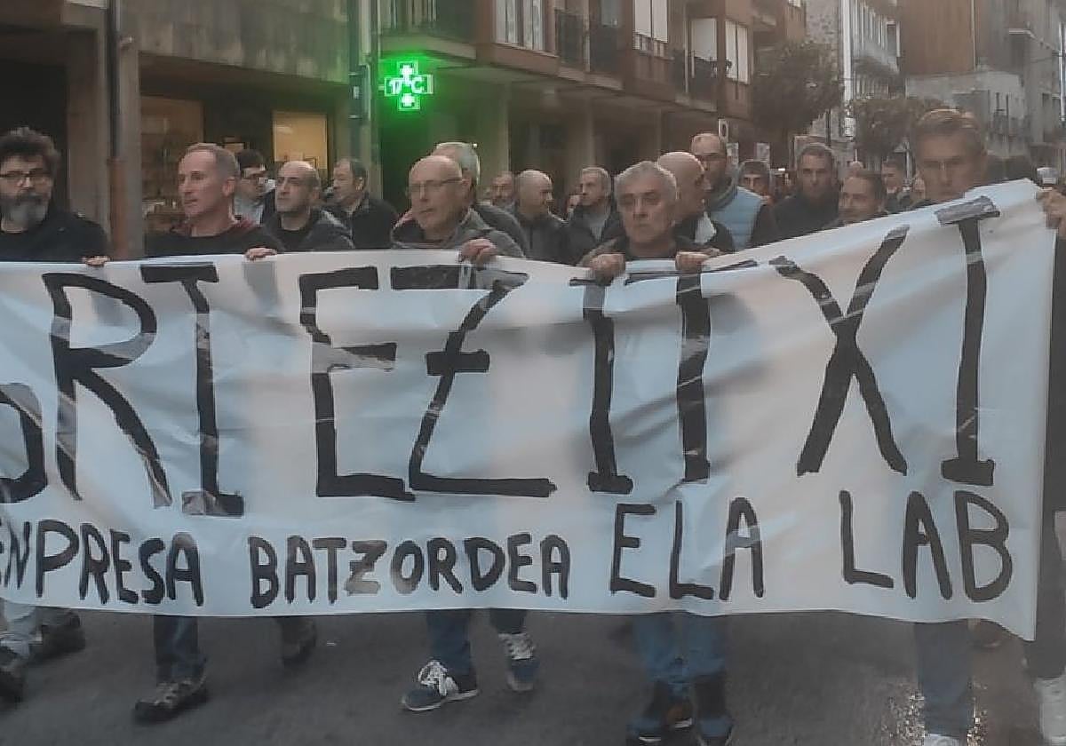 Un momento de la manifestación realizada en apoyo a la lucha de la plantila de GRI Castings.
