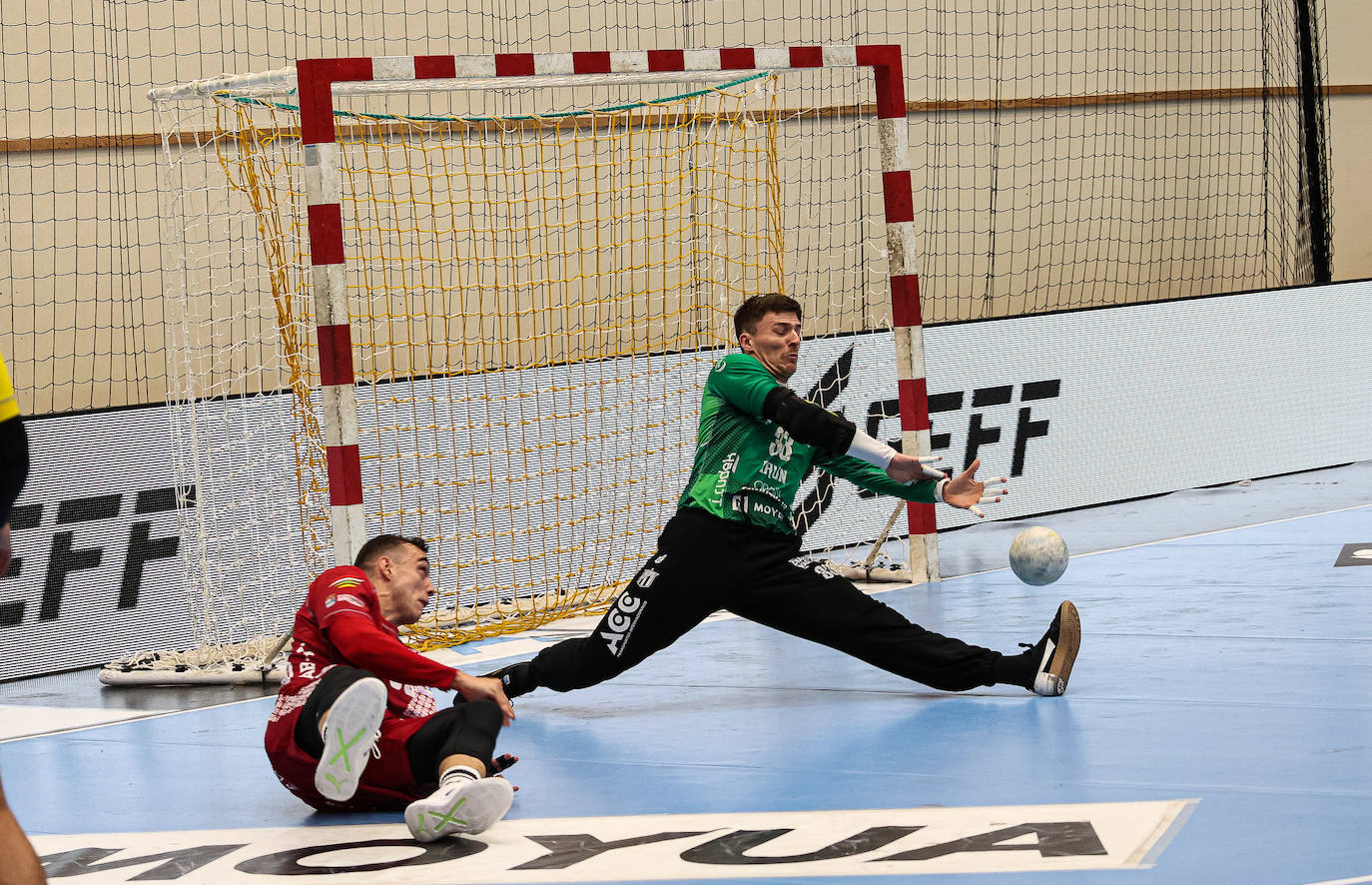 Poderosa victoria del Bidasoa ante el Logroño