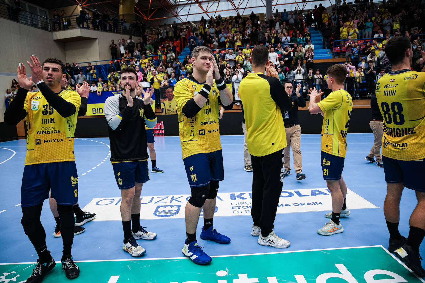 Poderosa victoria del Bidasoa ante el Logroño