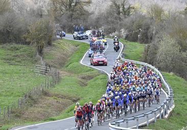 Clasificación general y de la etapa 1 de la Itzulia: Vitoria-Gasteiz - Labastida