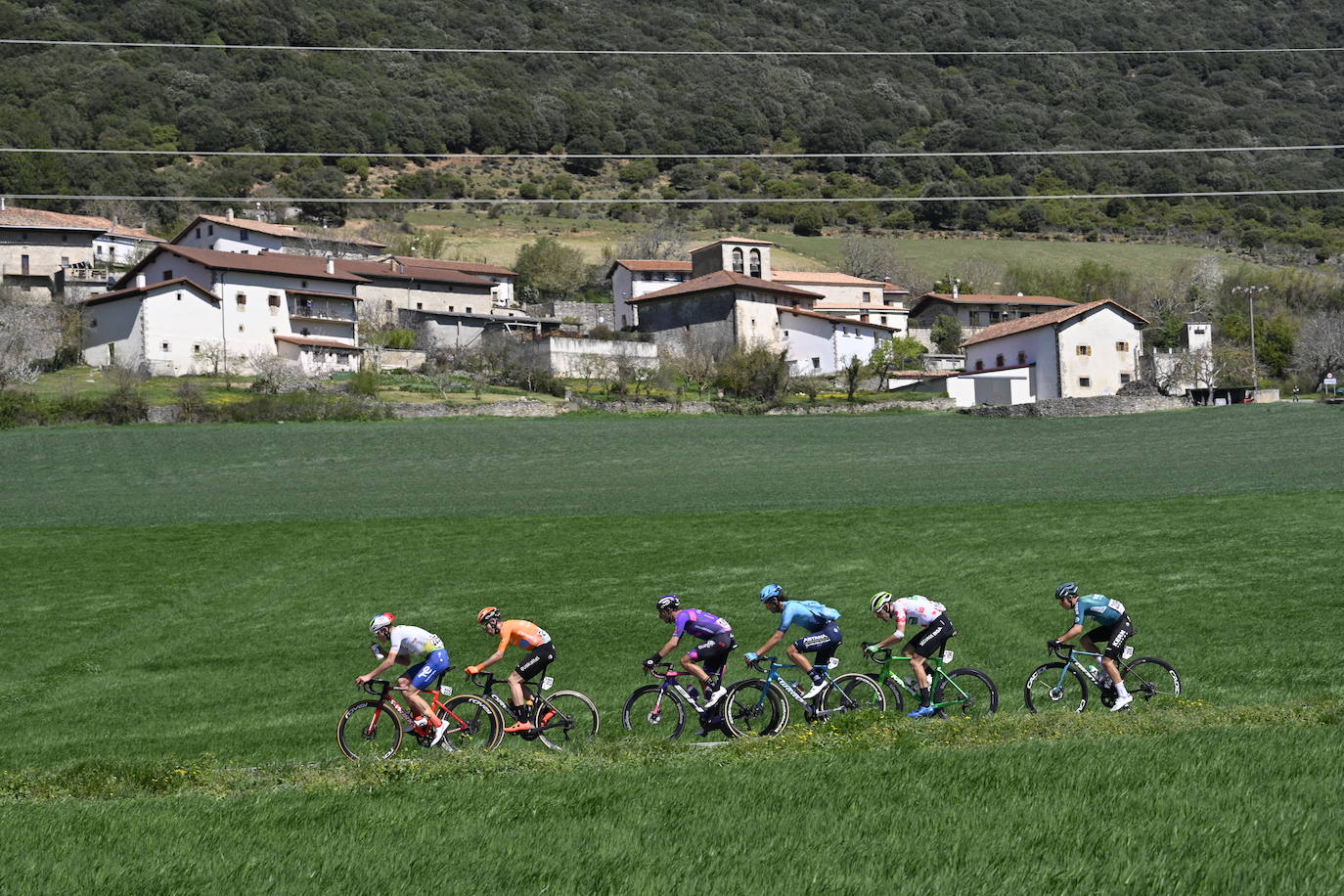 Las mejores imágenes de la segunda etapa de la Itzulia