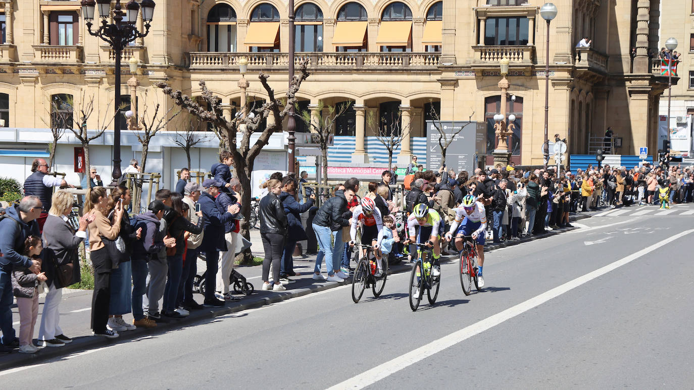 Las mejores imágenes de la tercera etapa de la Itzulia