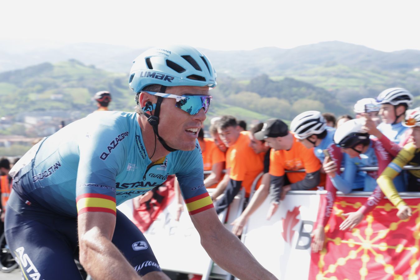 El espectáculo de la subida a Hika