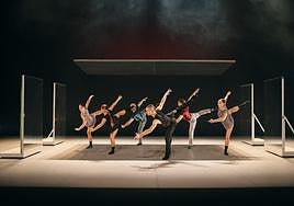 Las dos últimas creaciones de Iratxe Ansa, hoy y el sábado en el Victoria Eugenia