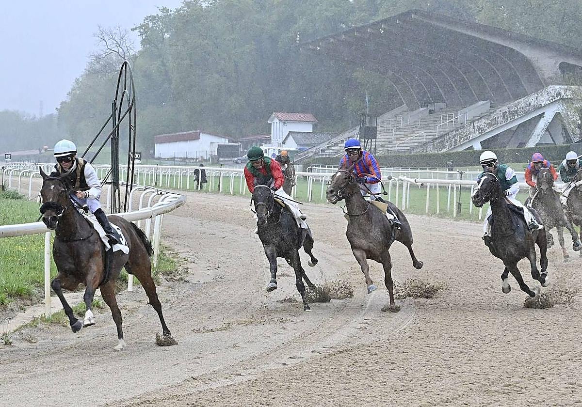 Imagen de una carrera este mes de abril.