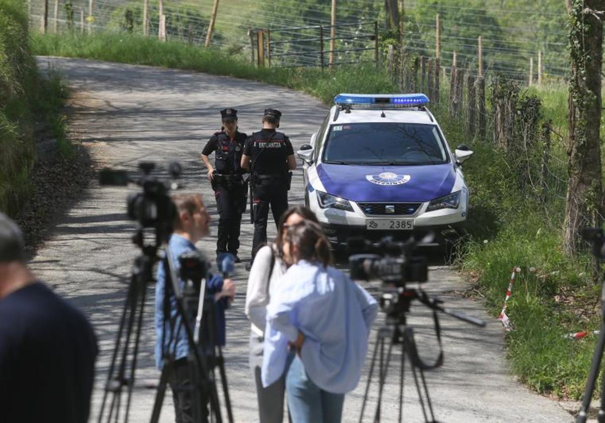 Muchos medios se acercaron a la zona para cubrir el suceso.