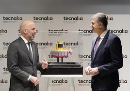 Alex Belaustegi y Jesús Valero, presidente y director general de Tecnalia.
