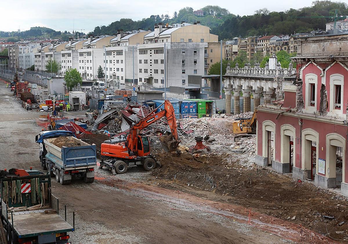 Fotos: Desaparece la estación del Norte de Donostia