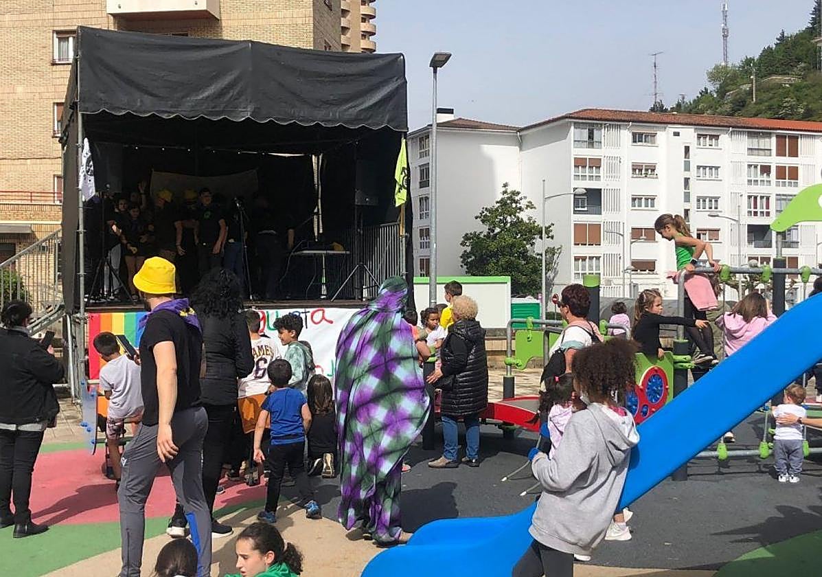 Las fiestas volverán a reunir a un buen número de vecinos en las calles del barrio.