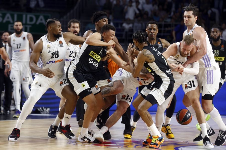 El Real Madrid-Partizan de Euroliga acaba a puñetazos