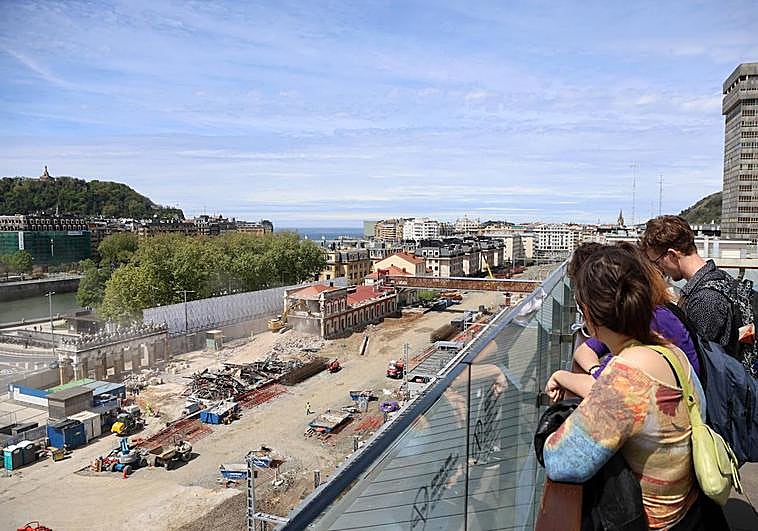 Imágenes de la Estación del Norte en plena demolición esta semana.