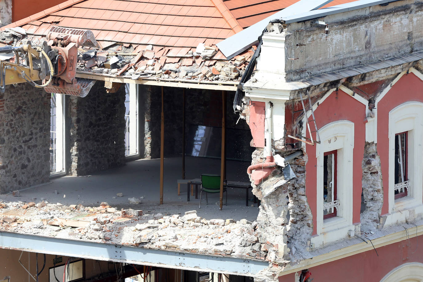 La demolición de la estación de tren de San Sebastián