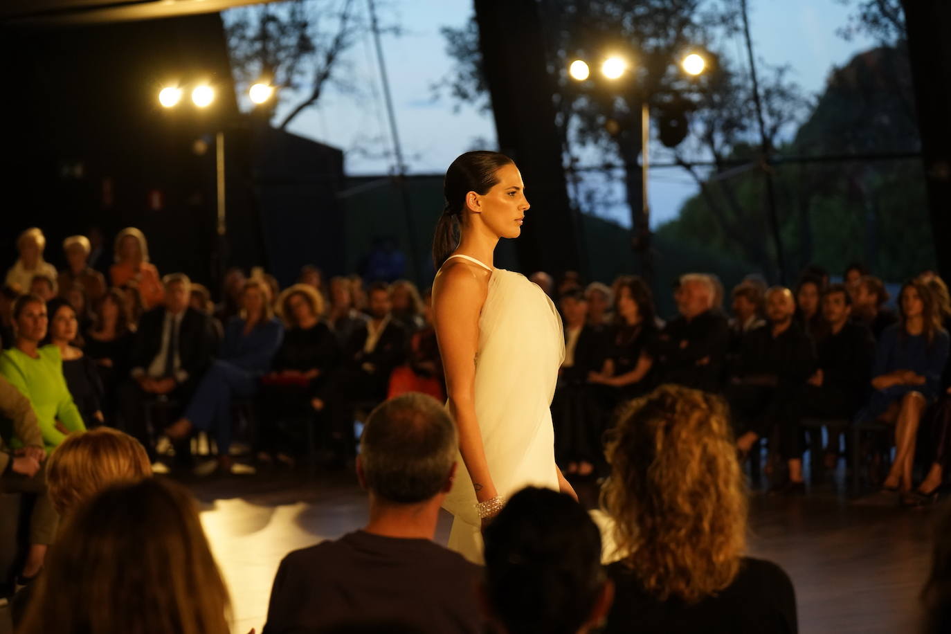 Diez estrellas deslumbran en Balenciaga