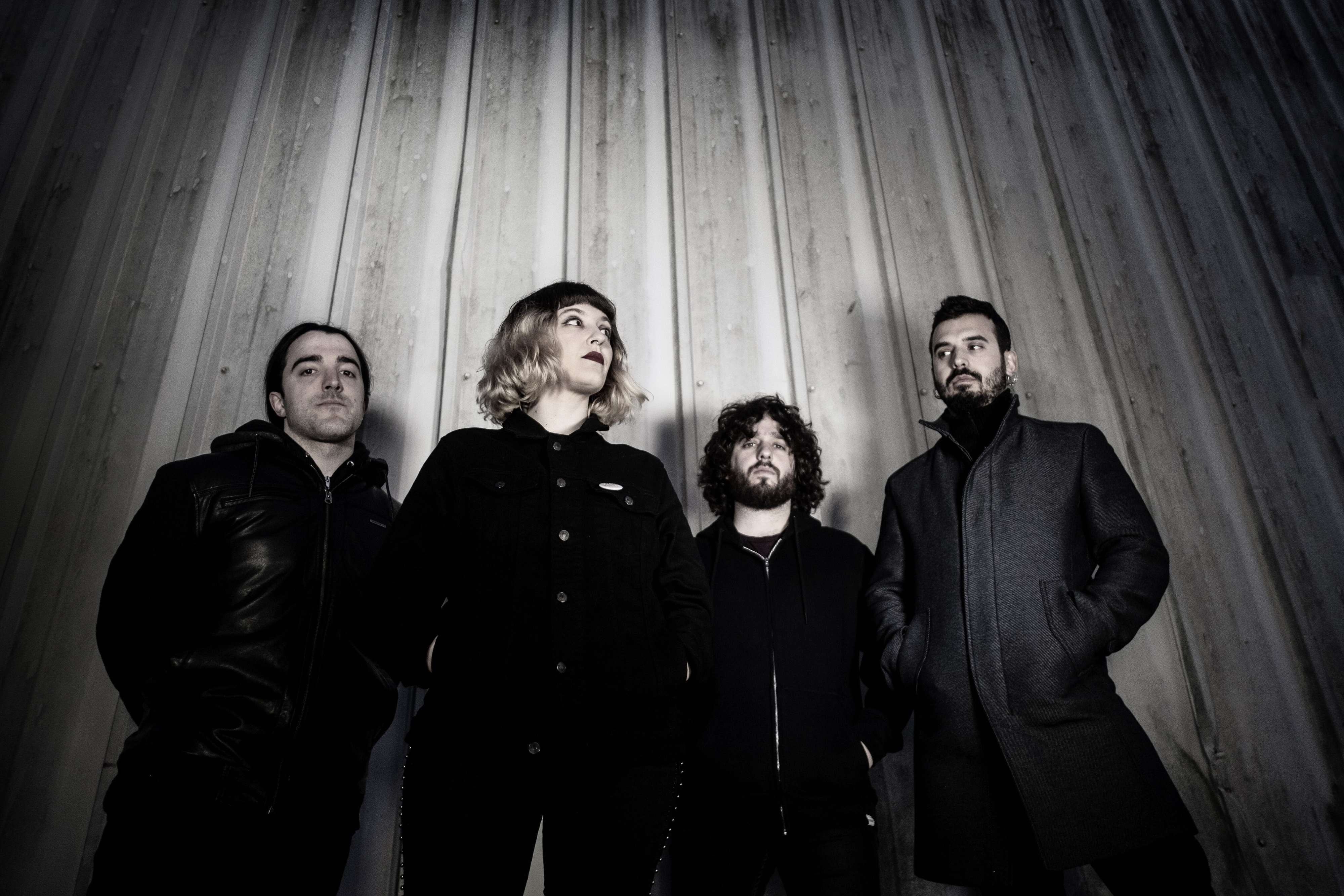 'EHZH' diskoarekin «eguzkiari azken bira bat» emango dio Liher taldeak