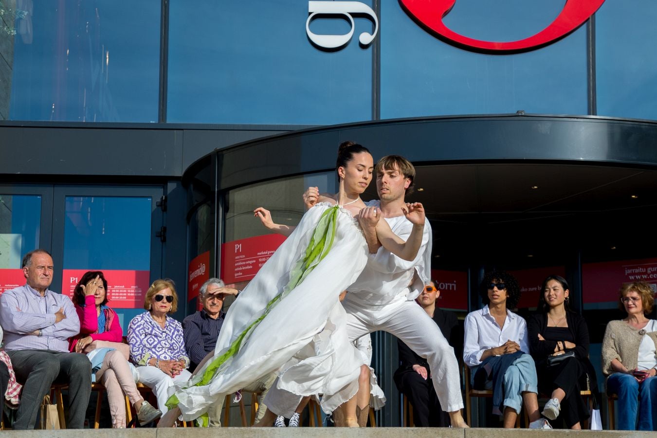 &#039;Fashion show&#039; en Garbera