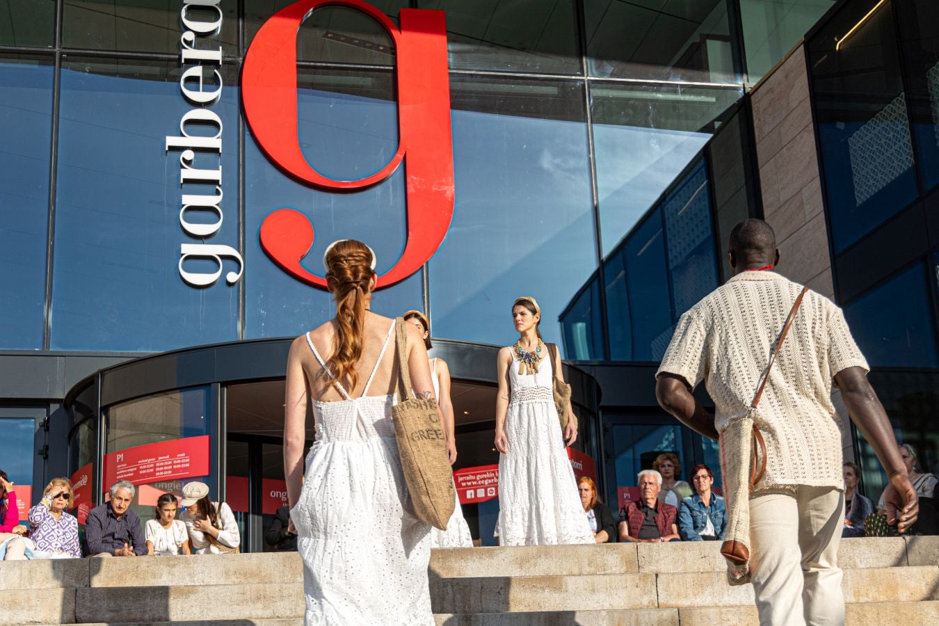 &#039;Fashion show&#039; en Garbera