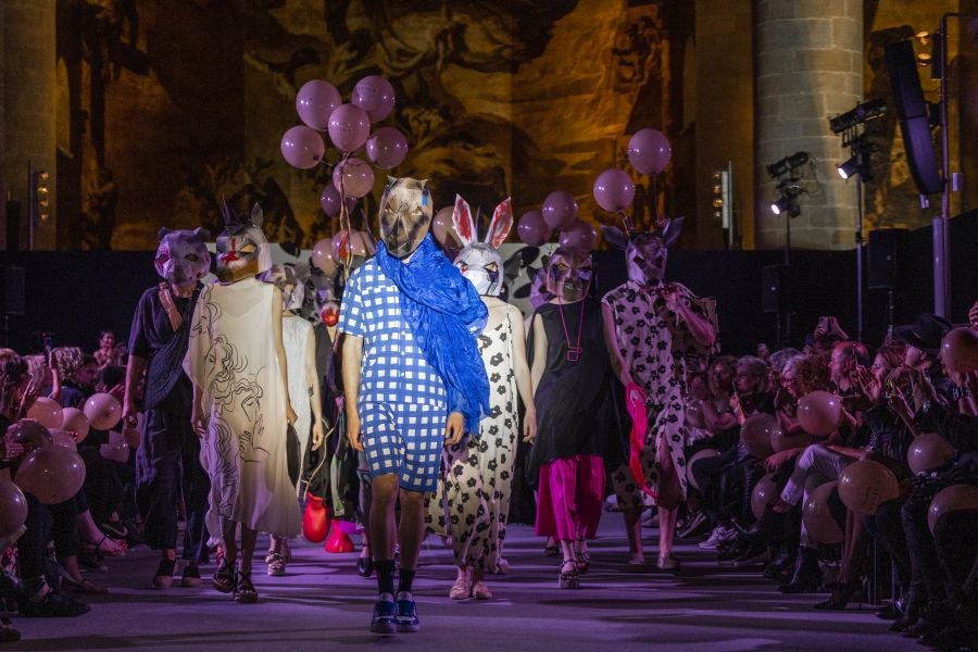 El desfile de Manila, en imágenes