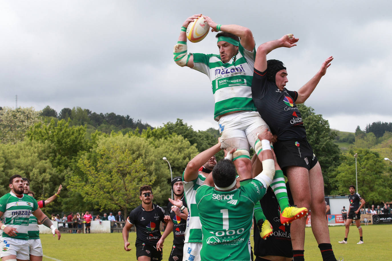 El Zarautz se queda a un paso del sueño del ascenso