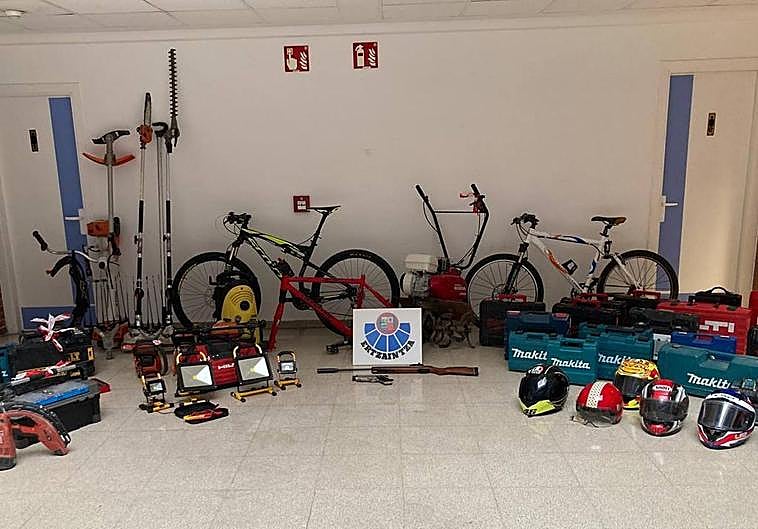 Recuperan en Errenteria numerosas herramientas de construcción y jardinería robadas en Euskadi y Navarra