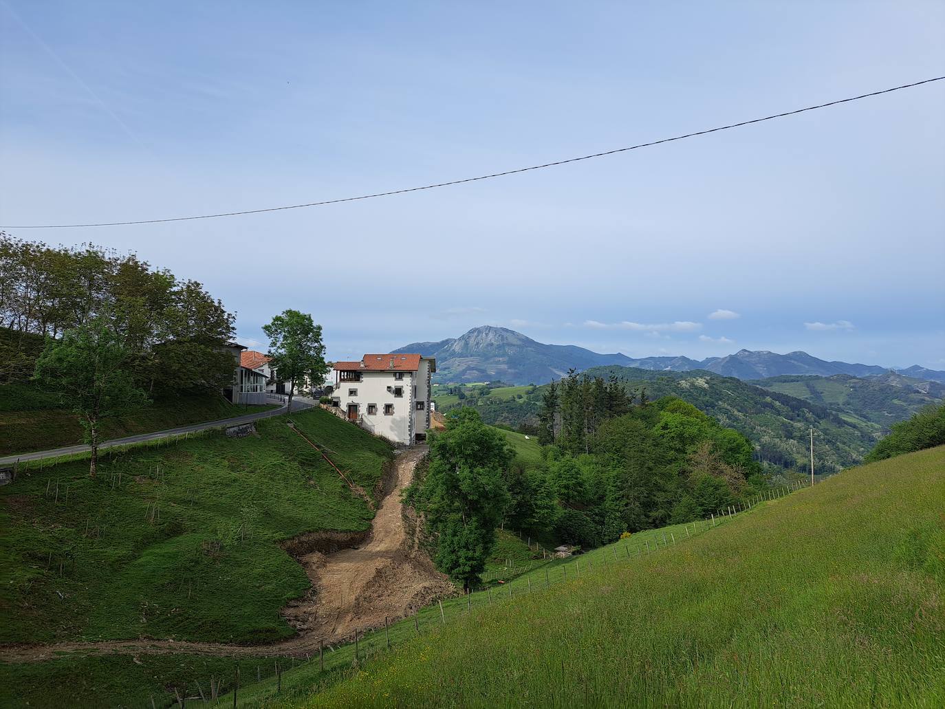 Indamendi, preciosa balconada de Pagoeta