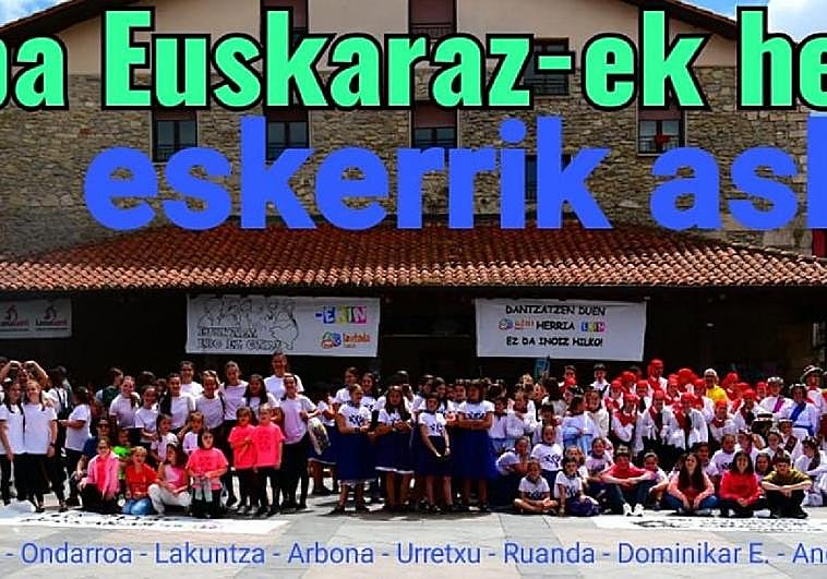 Postal de agradecimiento a todos los participantes de la fiesta celebrada en Agurain, entre ellos, Lurra.