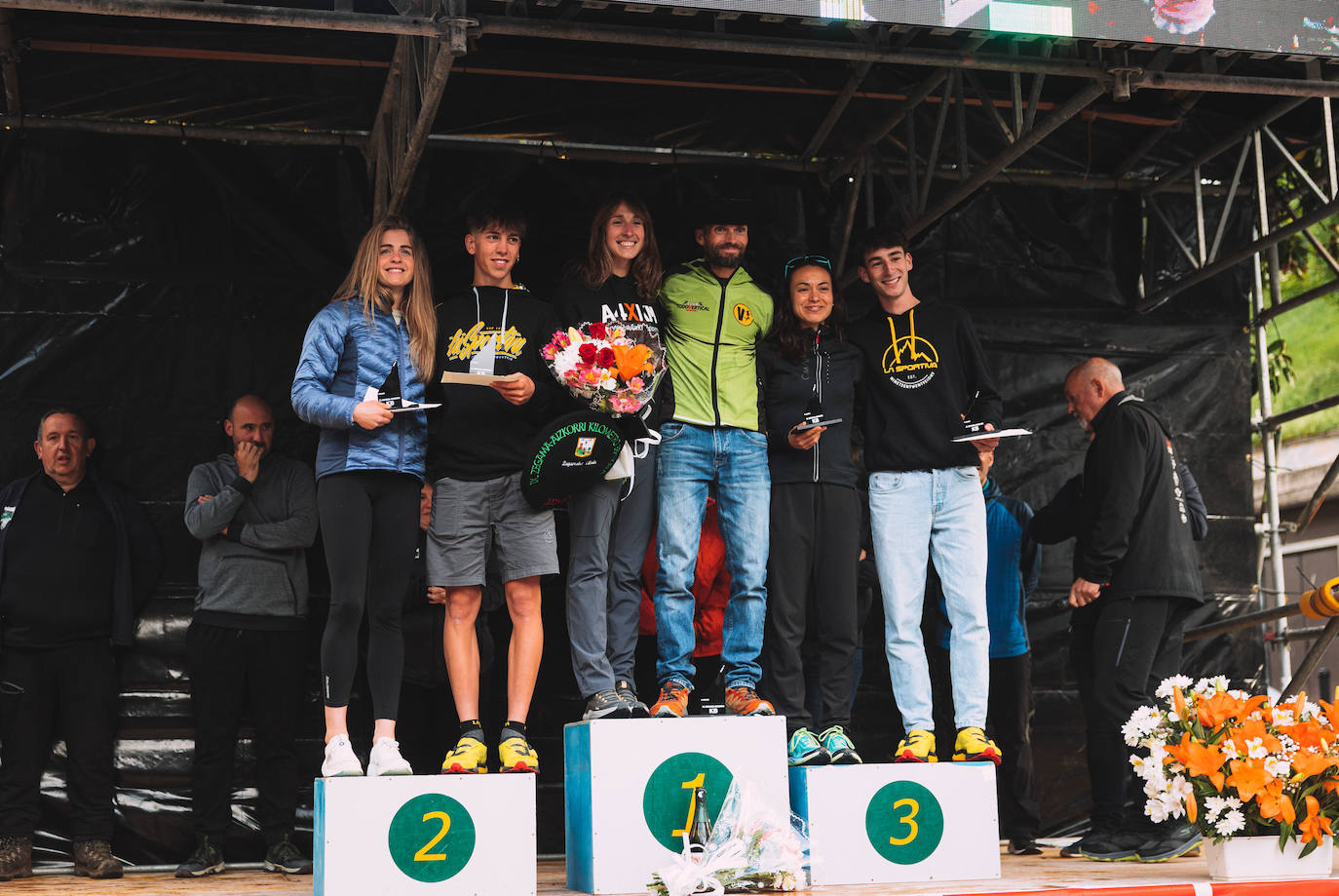 Naiara Irigoien y Jose Antonio Bellido, vencedores en el kilómetro vertical