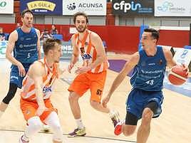 Sollazzo, durante el partido de liga regular disputado en abril en Illunbe entre el Guuk Gipuzkoa y el Leyma Coruña.