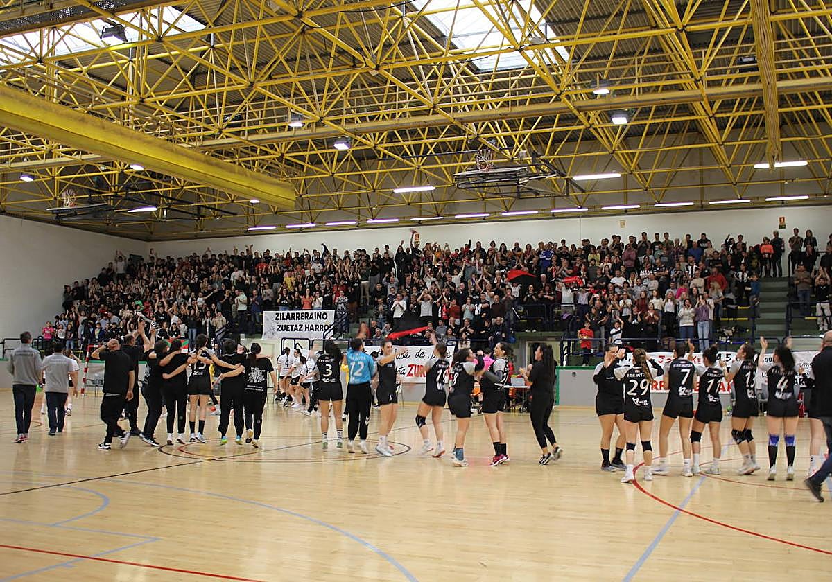 Fiesta en Errenteria con el ascenso del Ereintza